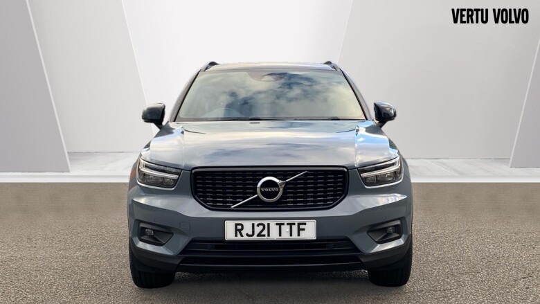 Volvo Xc40 2.0 B4P R DESIGN 5dr Auto Petrol Estate